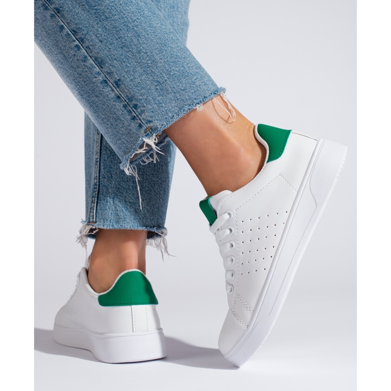 Chaussures de sport blanches confortables Shelovet pour femmes 1