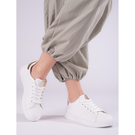Chaussures de sport pour femmes confortables Shelovet blanches 1