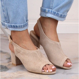 Sandales en daim ajouré beige pour femme Potocki LE20003 5