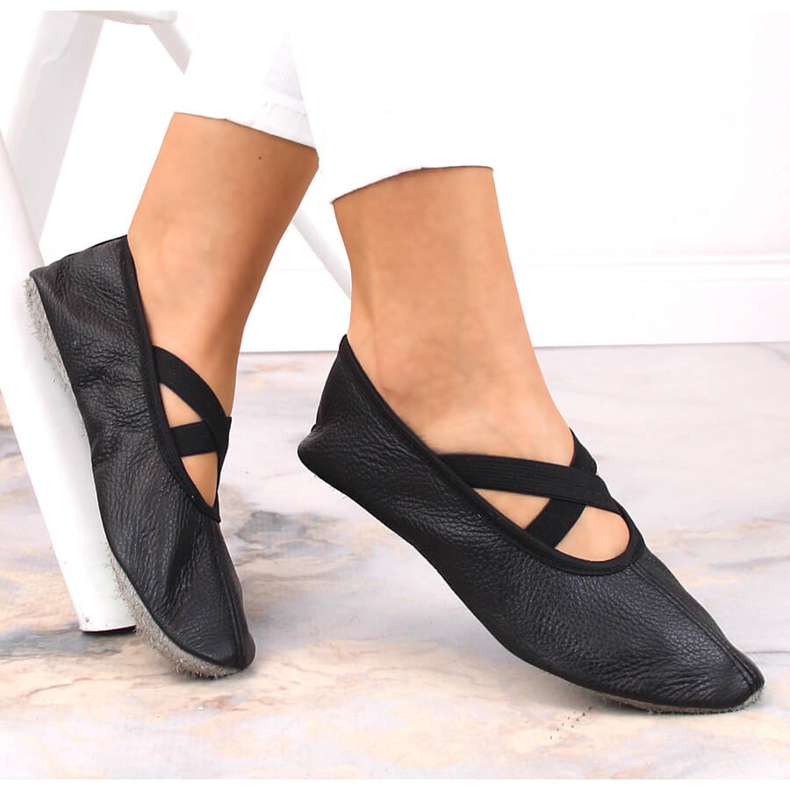 Ballerines femme en cuir avec élastiques noirs Nazo 1