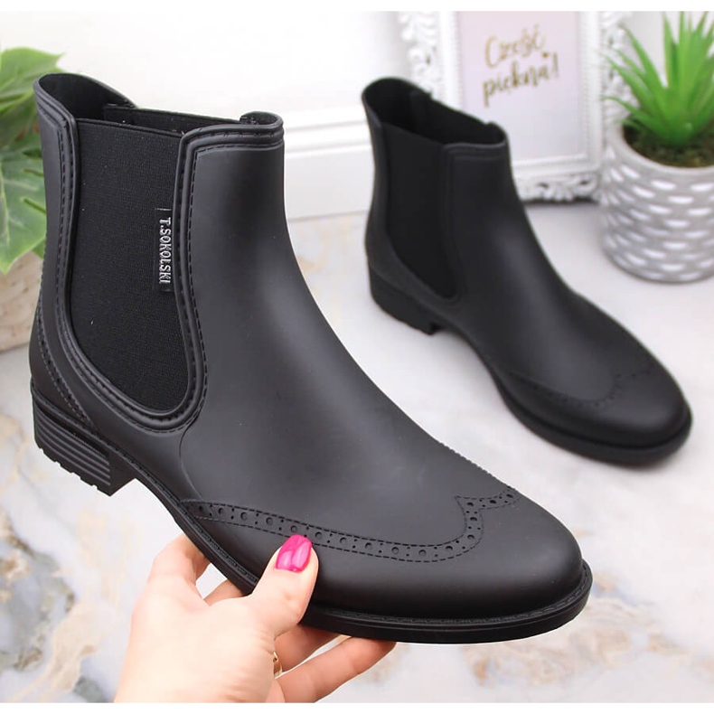 Bottines à enfiler imperméables femme noir T.Sokolski KAL23-01 1