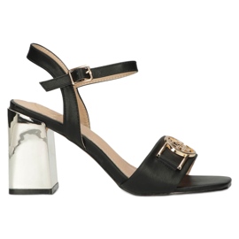 Filippo Sandales féminines sur un poteau doré avec un ornement DS4502 BK Black noir 5