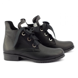 Olivier Bottines à ruban, isolées Flora avec grain noir le noir 2