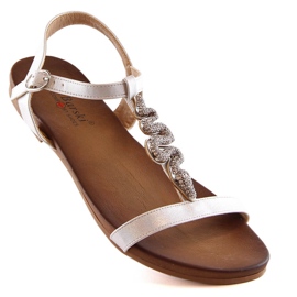 Sandales plates confortables pour femmes avec un serpent argenté S.Barski Kv 5541-42 1