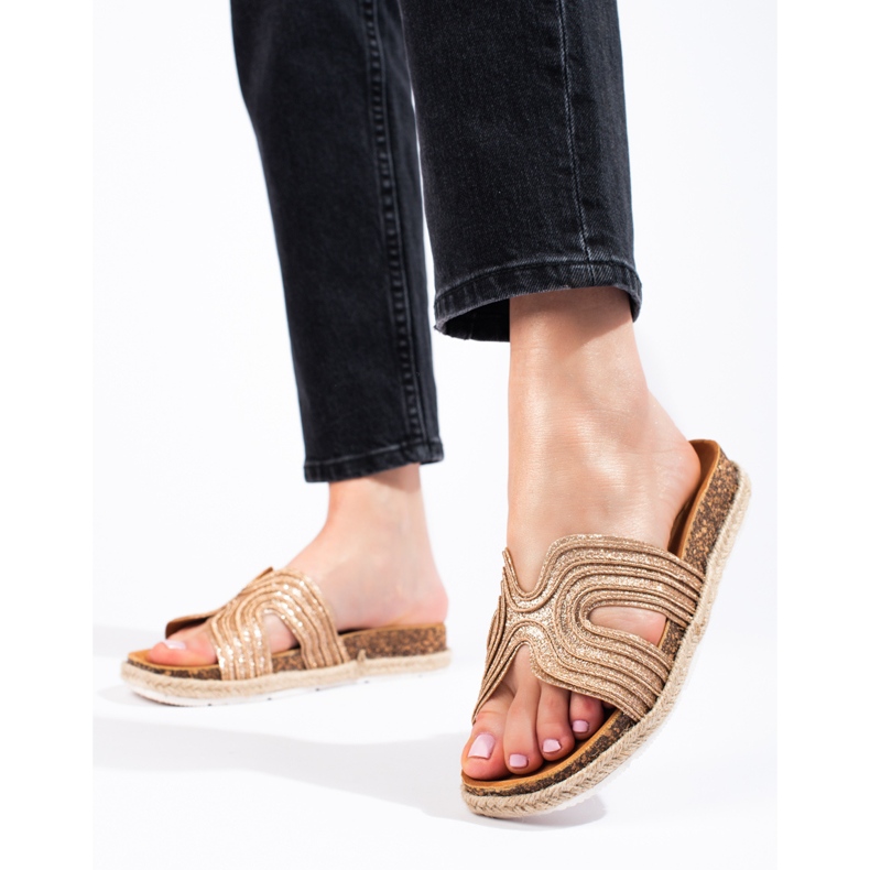 W. Potocki Chaussons Potocki confortables doré 1