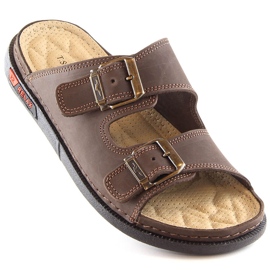 Claquettes homme confortables en cuir avec boucles marron T.Sokolski Fs M01 brun 1