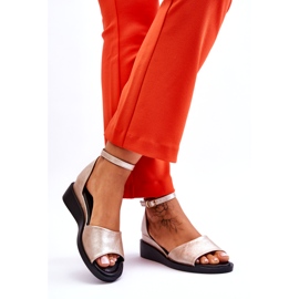 Vinceza Sandales compensées en cuir classiques pour femmes Gold Truett doré 2