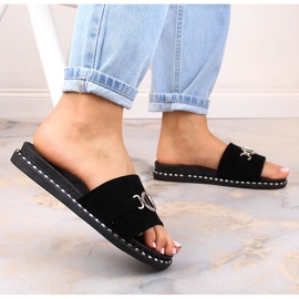 Chaussons en daim pour femmes avec une décoration noire Vinceza 30183 le noir 7