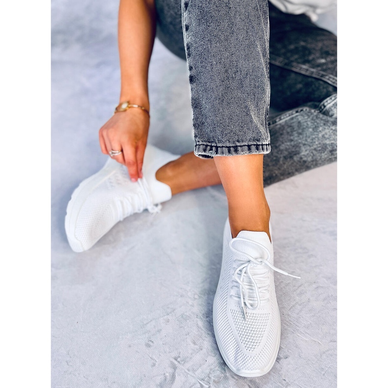 Chaussures de sport chaussettes Dambro H/WHITE blanc 2