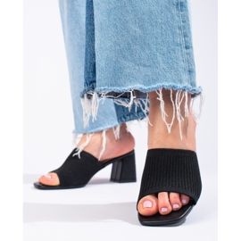 Glissières noires en textile pour femmes Shelovet sur le poteau le noir 1 Glissières noires en textile pour femmes Shelovet sur le poteau le noir 1