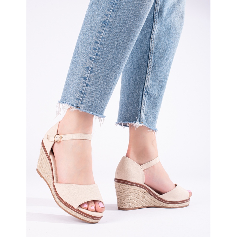 Sandales compensées confortables noires avec espadrilles de Shelovet 1