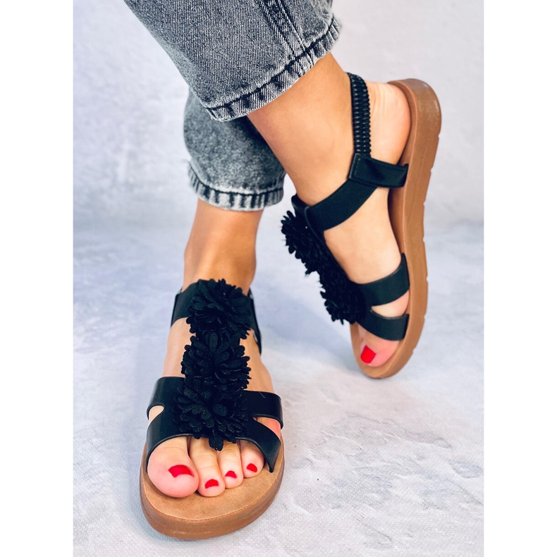 BM Sandales à fleurs noires Astaire le noir 1