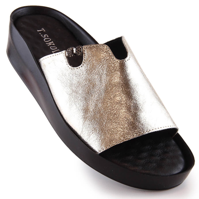 Babouches dorées métallisées pour femme en cuir T.Sokolski L23-346 d'or 1