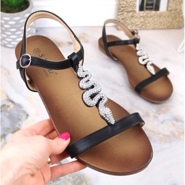 Sandales plates confortables pour femmes avec un serpent noir S.Barski Kv 5541-42 le noir 5