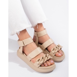 Sandales LA.FI à la mode beige 1