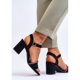 Sandales à talons bas pour femmes en daim noir Loredo le noir 6