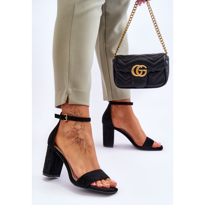 Sandales en daim classiques pour femmes Noir Passo le noir 2