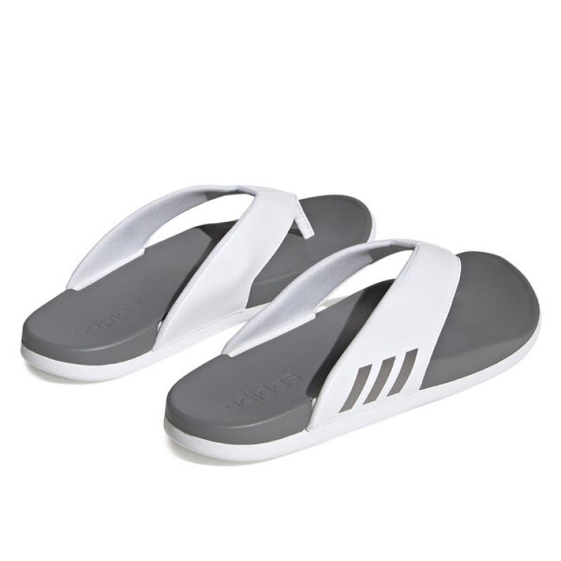 Chaussons adidas Adilette Comfort Flip Flop Femme HQ4459 blanche 1 Chaussons adidas Adilette Comfort Flip Flop Femme HQ4459 blanche 1