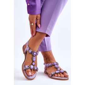 Sandales plates Dallas en daim violet avec pierres 2