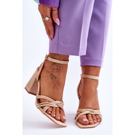Sandales Classiques en Daim Beige Bernett 1