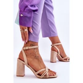 Sandales Classiques en Daim Beige Bernett 4