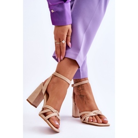 Sandales Classiques en Daim Beige Bernett 2