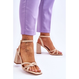 Sandales Classiques en Daim Beige Bernett 3