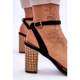 Sandales Daim Sur Une Barre Tressée Noir Selila le noir 4