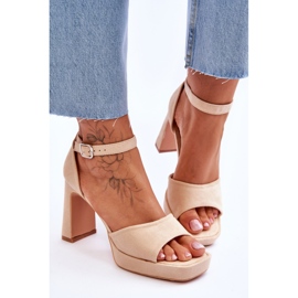 Sandales à Plateforme Classiques en Daim Beige Classy 4