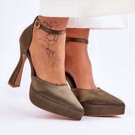 Escarpins à la mode sur un large talon haut Folie vert foncé 7