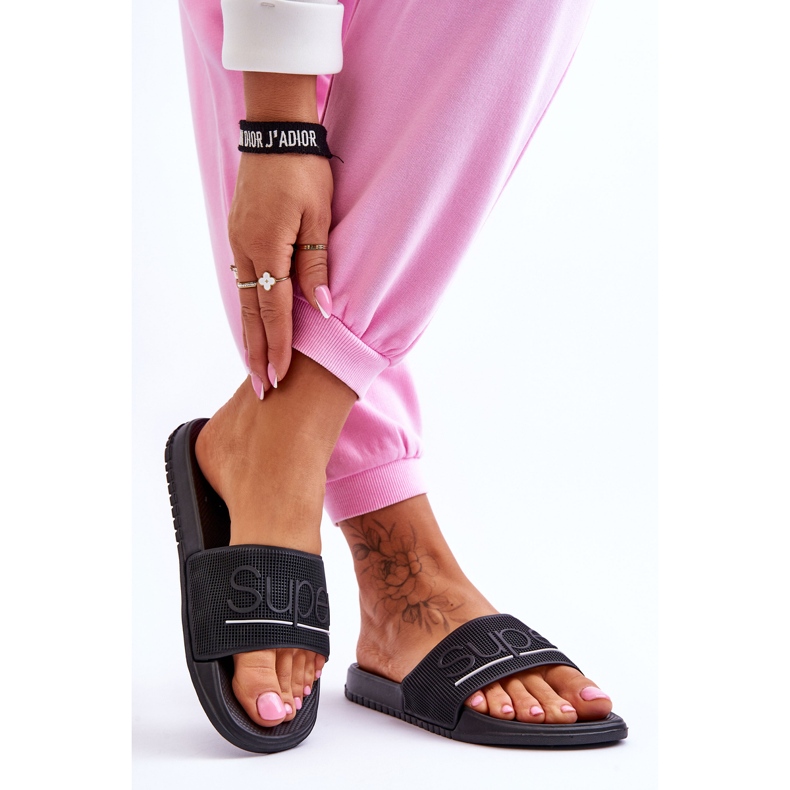 Chaussons Femme Légers Avec Inscription Merry Noire 2