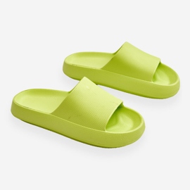 Pantoufles légères à la mode sur une semelle solide en citron vert Rebel 2