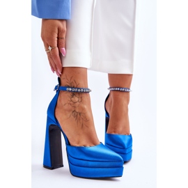 Escarpins à la mode sur un talon bleu Santoro 1