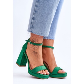 Sandales à talons carrés en daim vert Merila à la mode 7