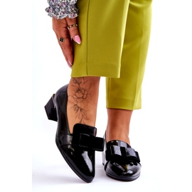 Vinceza Escarpins à la mode en cuir verni avec un nœud décoratif Shira Noir le noir 1