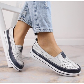 Chaussures à enfiler confortables en cuir pour femmes blanches eVento 5364 5
