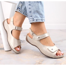 Sandales confortables en cuir pour femme avec velcro doré Helios 266-2 d'or 5