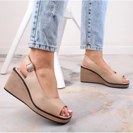 Sandales compensées en cuir confortables pour femmes Filippo DS4508 beige 4