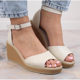 Sandales compensées en cuir confortables pour femmes Filippo DS4507 beige 5