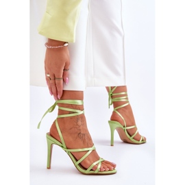 Sandales nouées pour femmes sur un talon vert Meya 3