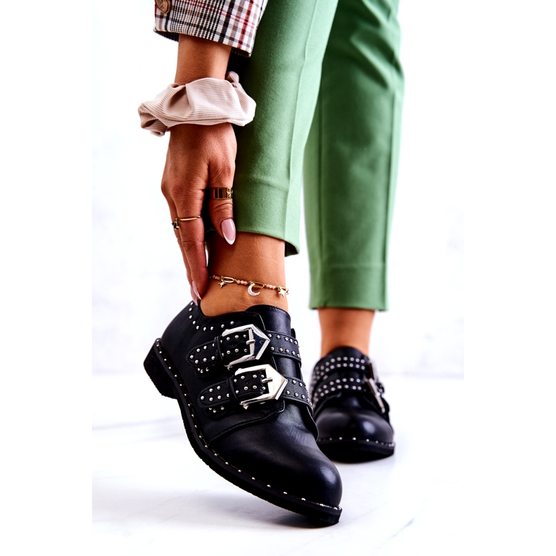 LU BOO Chaussures en cuir de l'éco-cuir avec des boucles et des goujons noirs le noir 1