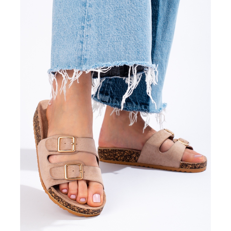 Goodin Pantoufles confortables avec boucles beige 1