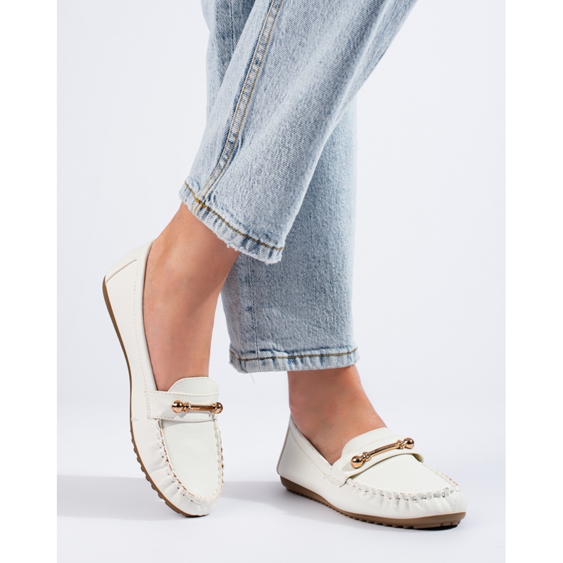 Mocassins femme classiques Shelovet blancs 2