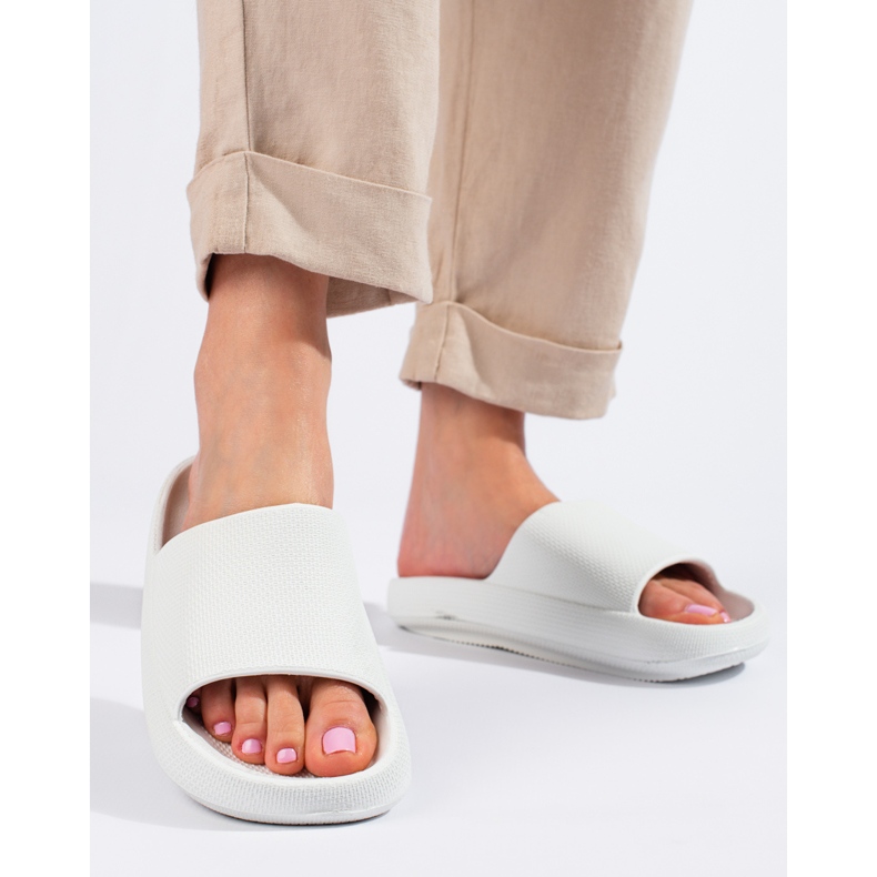 Casquettes blanches femme Shelovet 2 Casquettes blanches femme Shelovet 2