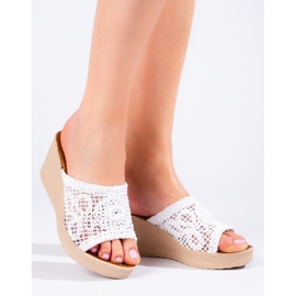 W. Potocki Chaussons compensés pour femme avec une rayure ajourée blanc Potocki 1