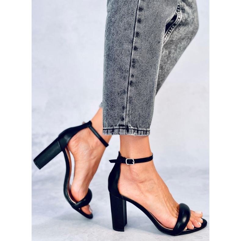 Jonah Sandales à talons noires 1