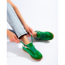 Baskets en daim vert Shelovet 1