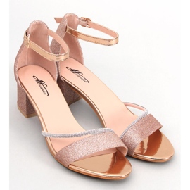 Sandales à petit talon Altidore Champagne rose 1