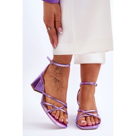 Sandales à talons hauts Felisa Violet à la mode 1