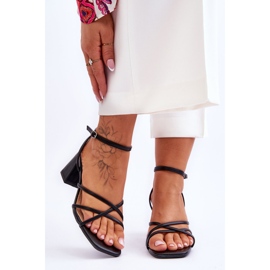 Sandales à la mode avec des talons hauts Felisa noirs le noir 1